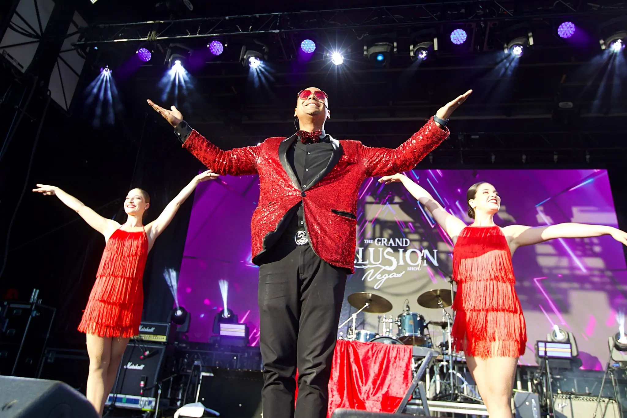 Stage Hypnotists for Hire in Toronto & Ontario — Magic Magic, Toronto